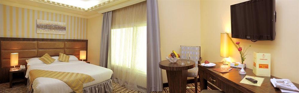 Al Waha Hotel Jiddah Esterno foto